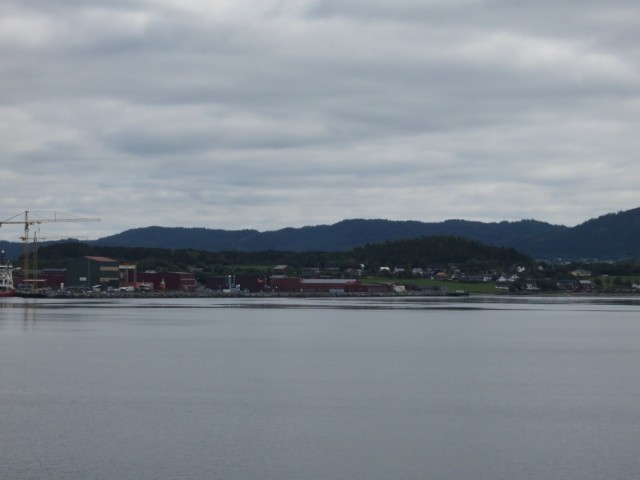 Hurtigruten_2015-06-27_11-13